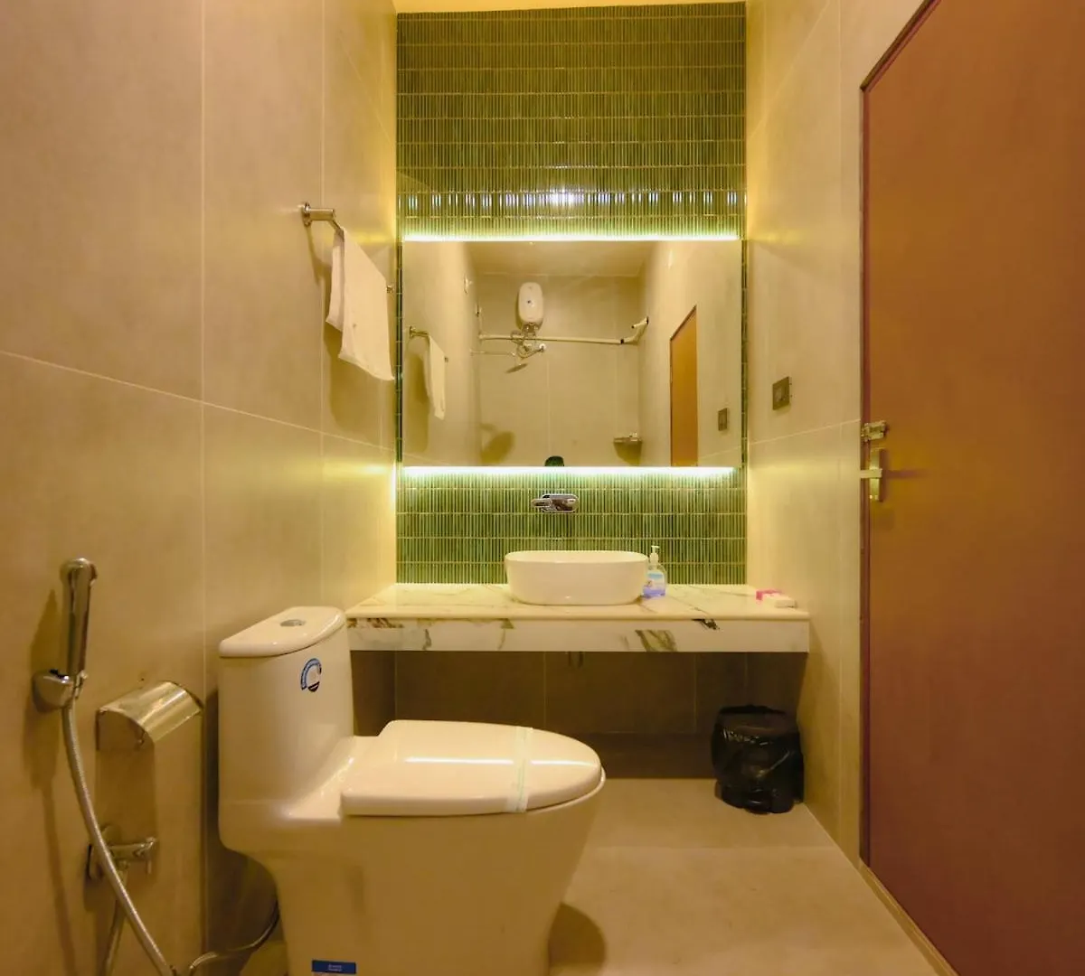 Ohstayz Villa De Estate 64 Kizhake Chālakudi